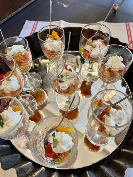 PRIVATE LUNCH