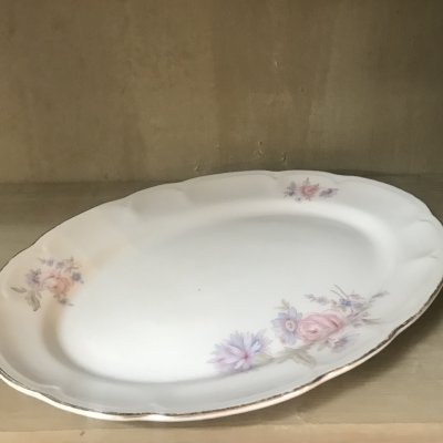 Vintage oval serving platter with flowers decoration