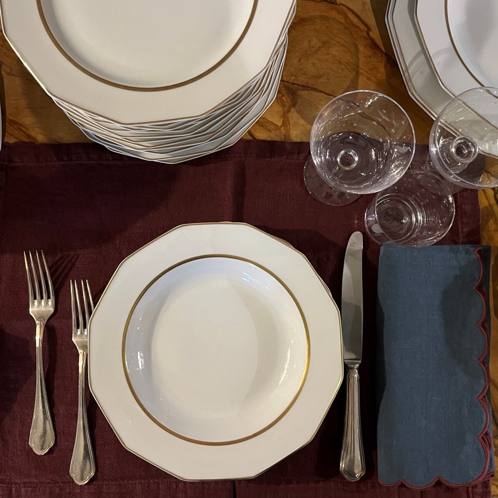 Vintage table set with octagonal shape