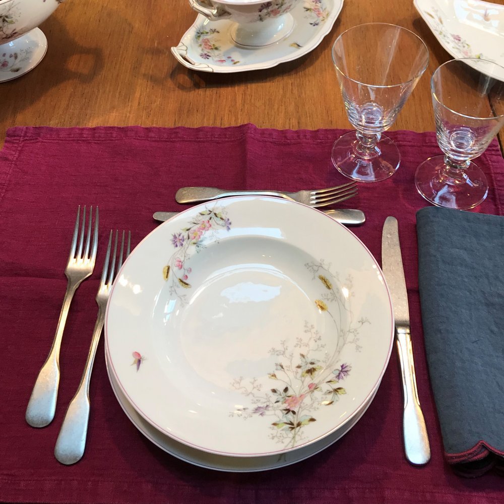 Vintage table set with flower decoration in soft color