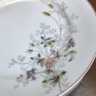 Vintage table set with flower decoration in soft color